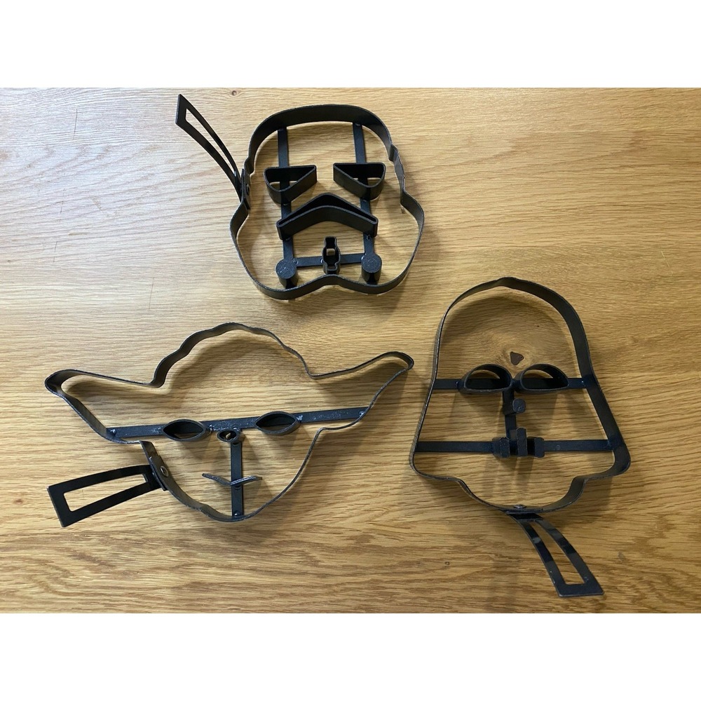 Williams Sonoma STAR WARS & Hearts Heavy Metal Pancake Molds Star Wars Day May 4